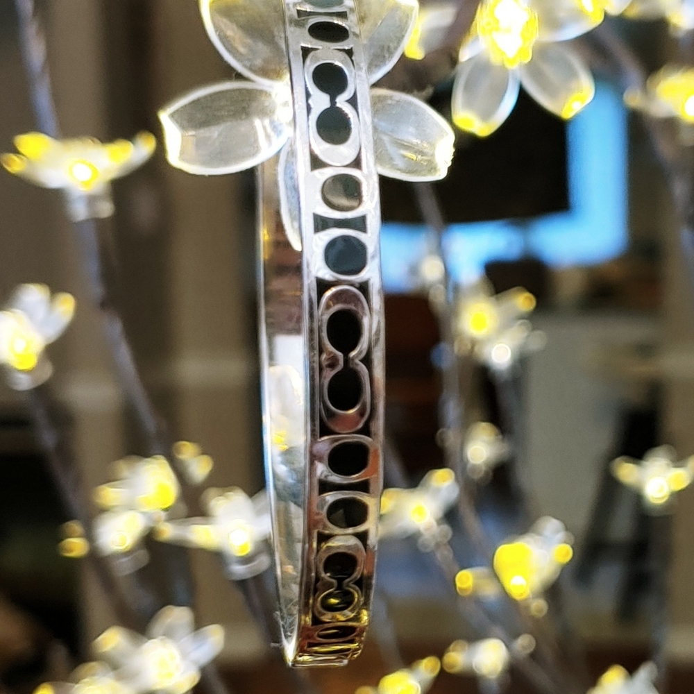 Coach Bracelet - Picture 3 of 5
